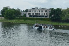 06-1